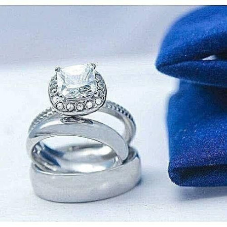 sets-of-wedding-and-engagemet-rings-big-4